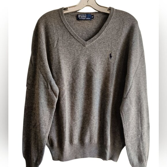 M🖤Polo by Ralph Lauren Men's Gray V-Neck Merino Wool Sweater - Picture 2 of 8
